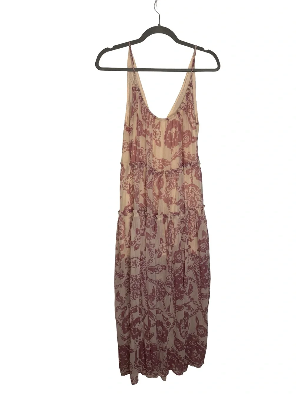 Free People dreamy silhouette keywords